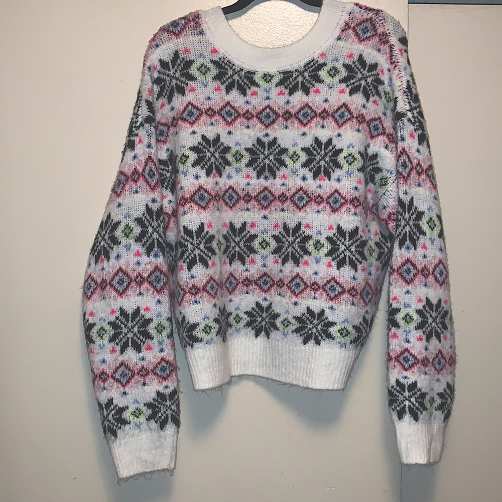 Never worn VS PINK knitted sweater